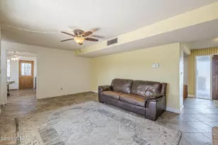 6802 E Rosewood Cir, Tucson, AZ 85710 - Photo 12