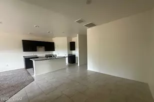 10279 Palo Rojo Way, Marana, AZ 85653 - Photo 6