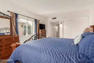 1126 S Alpine Cir, Green Valley, AZ 85614 - Photo 14