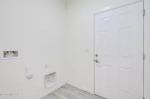 218 S Atlanta St, Vail, AZ 85641 - Photo 32