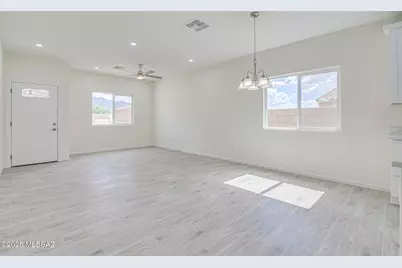 218 S Atlanta Street, Vail, AZ 85641 - Photo 8