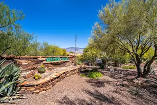 12746 N Walking Deer Pl, Oro Valley, AZ 85755 - Photo 32