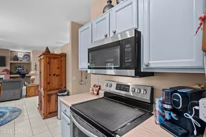 3717 S Camino Del Cefiro, Green Valley, AZ 85614 - Photo 14