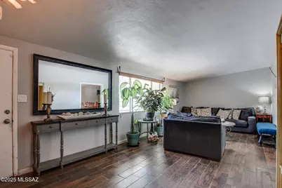1341 E Bilby Road, Tucson, AZ 85706 - Photo 6