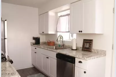 4547 E 14th Street, Tucson, AZ 85711 - Photo 8