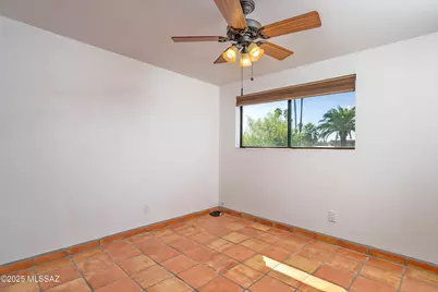 9551 E 30th Street, Tucson, AZ 85748 - Photo 12