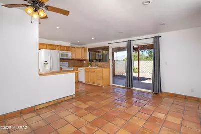 9551 E 30th Street, Tucson, AZ 85748 - Photo 6