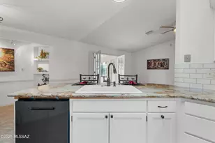 4064 S Comanche Dr, Sierra Vista, AZ 85650 - Photo 16