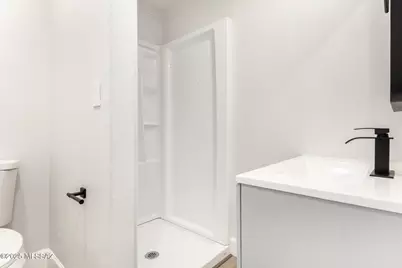 8943 S Emerald Lane, Hereford, AZ 85615 - Photo 34