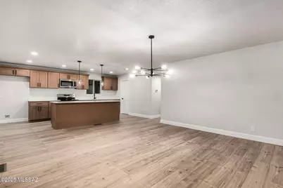 8943 S Emerald Lane, Hereford, AZ 85615 - Photo 8