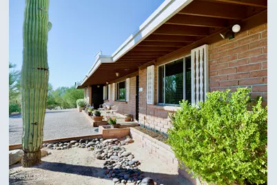 7241 N San Pasquale Avenue, Tucson, AZ 85704 - Photo 2