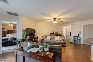 650 W Calle FRANJA Verde, Sahuarita, AZ 85629 - Photo 6