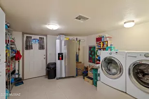 10680 E Camino Tesote Pl, Tucson, AZ 85749 - Photo 10