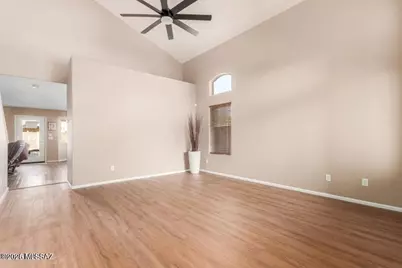 28549 N Dolomite Lane, San Tan Valley, AZ 85143 - Photo 2