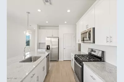 7264 S Gray Jay Drive, Tucson, AZ 85747 - Photo 1