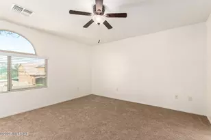 8784 N Western Red Cedar Dr, Tucson, AZ 85743 - Photo 16