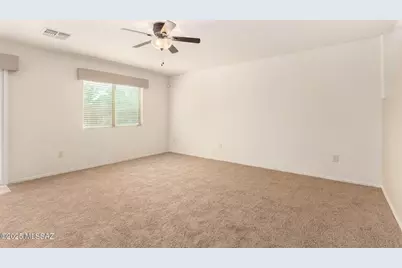 8784 N Western Red Cedar Drive, Tucson, AZ 85743 - Photo 4