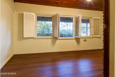 2035 E Edison Street, Tucson, AZ 85719 - Photo 6