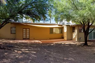 2035 E Edison St, Tucson, AZ 85719 - Photo 16