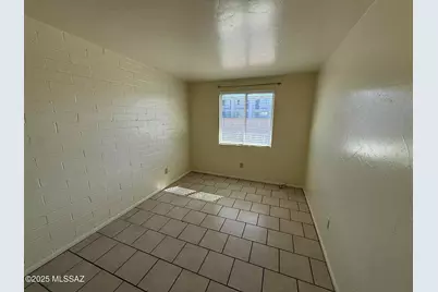 5433 E 30th Street #A, Tucson, AZ 85711 - Photo 8