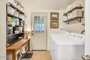 8325 E 18th St, Tucson, AZ 85710 - Photo 18
