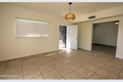 11201 E Calle Vaqueros, Tucson, AZ 85749 - Photo 26