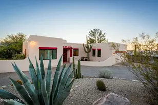 4920 W Harris Hawk Pl, Tucson, AZ 85745 - Photo 2