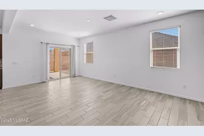 7123 W Jadewood Lane, Tucson, AZ 85757 - Photo 12