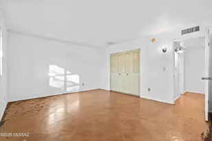 7621 N Shirley Pl, Tucson, AZ 85741 - Photo 14