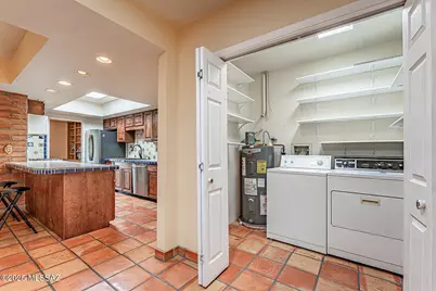663 S Los Topacios, Green Valley, AZ 85614 - Photo 18