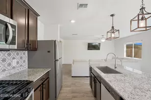 12858 N Ong Dr, Marana, AZ 85653 - Photo 24