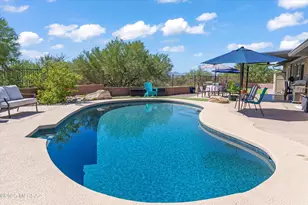 3720 E Esperero Canyon Pl, Tucson, AZ 85718 - Photo 30