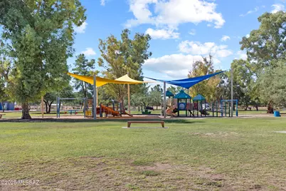 2113 S Rosemont Avenue, Tucson, AZ 85711 - Photo 20