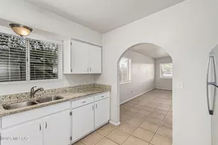 [Address not provided], Tucson, AZ 85719 - Photo 14