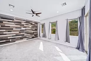 10053 N Alder Spring Dr, Tucson, AZ 85737 - Photo 14