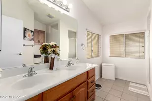 6133 W Lazy Heart St, Tucson, AZ 85713 - Photo 4