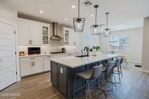 2269 W Azure Creek Loop, Oro Valley, AZ 85742 - Photo 4