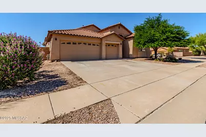 12921 N Cenozoic Drive, Marana, AZ 85658 - Photo 1