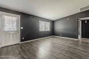 843 E Alturas St, Tucson, AZ 85719 - Photo 6