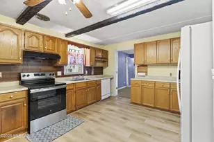 6001 W Flying M St, Tucson, AZ 85713 - Photo 4