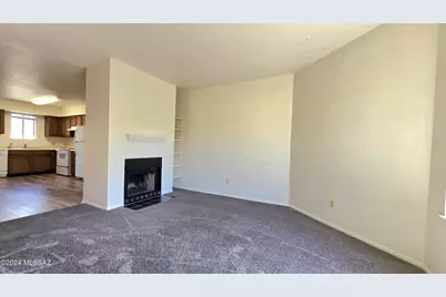 3690 N Country Club Road #1038, Tucson, AZ 85716 - Photo 2