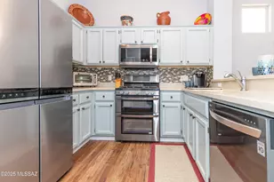 2255 E Montrose Canyon Dr, Oro Valley, AZ 85755 - Photo 10