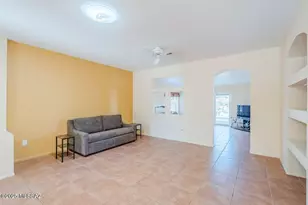 14679 N Windshade Dr, Oro Valley, AZ 85755 - Photo 12