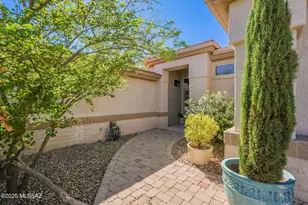 2196 E Sahuarita Wash Way, Oro Valley, AZ 85755 - Photo 6