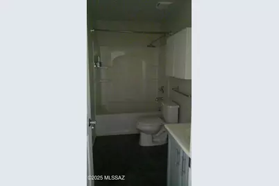 21121 E Legend Drive, Red Rock, AZ 85145 - Photo 12