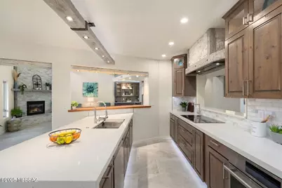 761 N Lazy J Way, Tucson, AZ 85748 - Photo 12