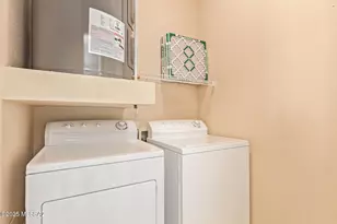 1500 E Pusch Wilderness Dr, Tucson, AZ 85737 - Photo 24