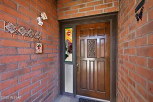 2507 S Calle Cervantes, Green Valley, AZ 85622 - Photo 2