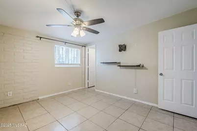 7042 E 42nd Street, Tucson, AZ 85730 - Photo 20