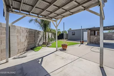 7042 E 42nd Street, Tucson, AZ 85730 - Photo 32